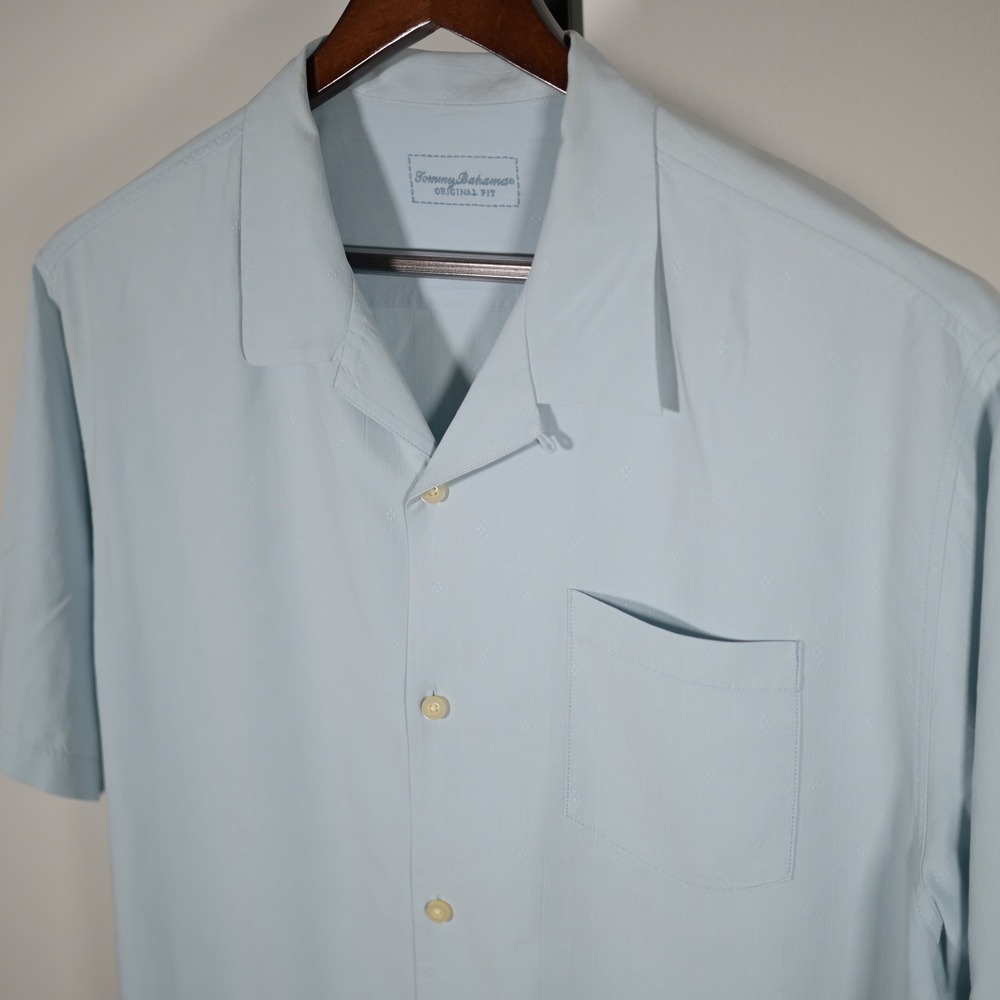 Tommy Bahama Mens XXL $185. Light Blue 100% Silk Jacquard Camp Shirt Travel